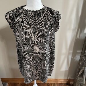 New Sleeveless Shell Blouse from Acting Pro - Large